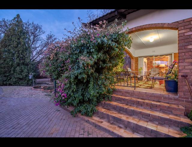 26,554M² SMALLHOLDING SOLD IN DRUMBLADE AH